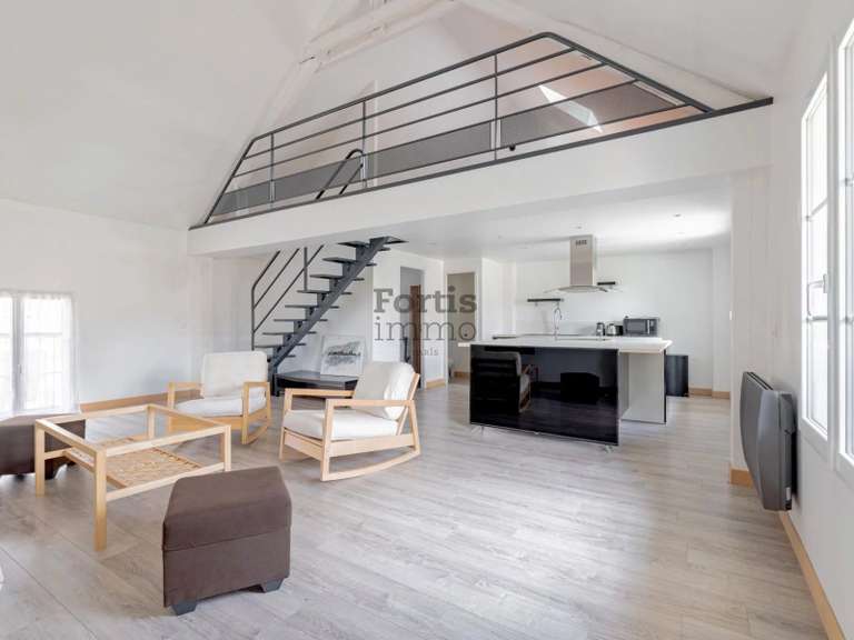 Maison Gouvernes - 414m²