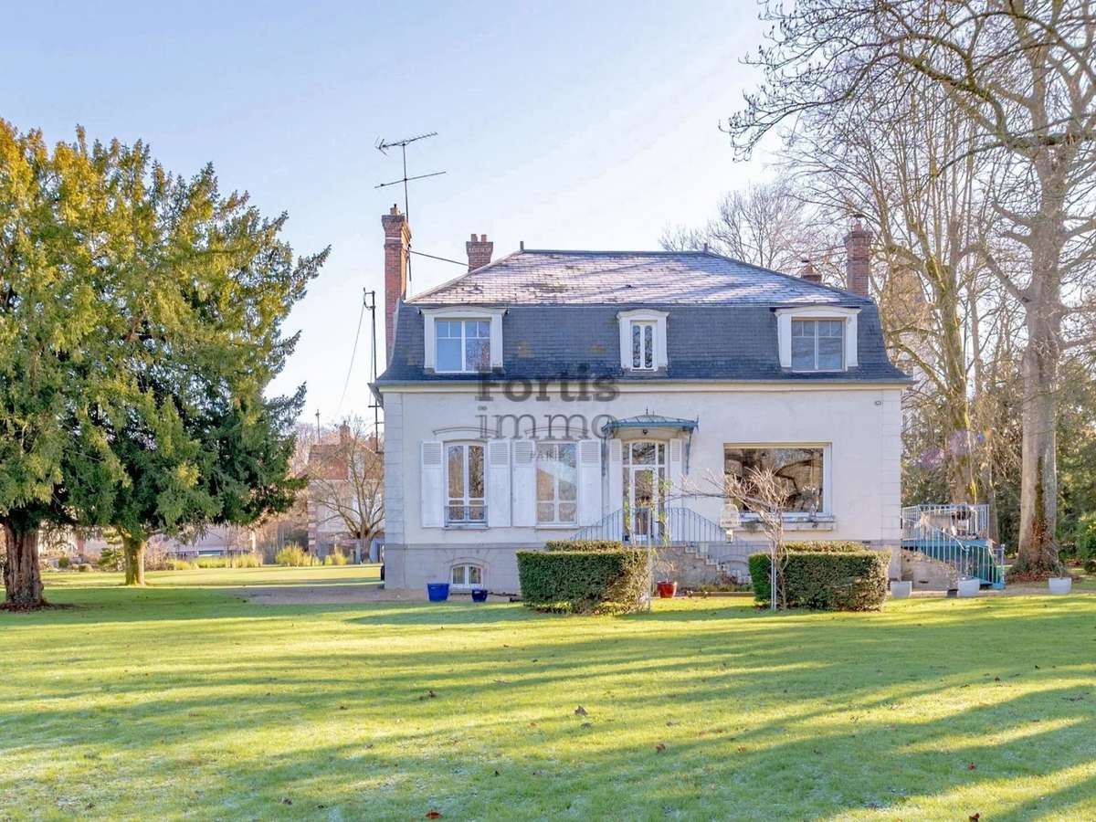Maison Germigny-l'Évêque