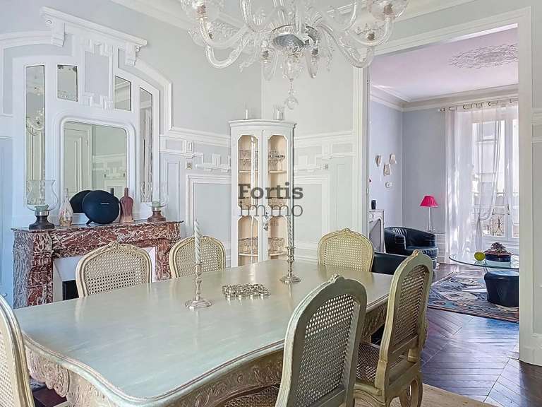Maison Nogent-sur-Marne - 4 chambres - 144m²