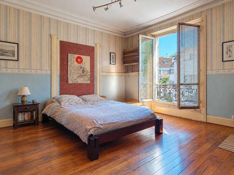 Maison Nogent-sur-Marne - 4 chambres - 144m²