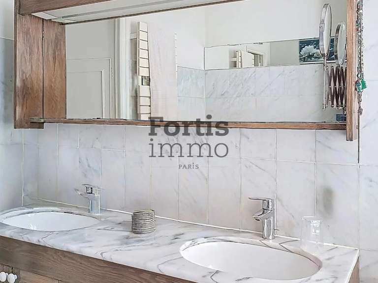 Maison Nogent-sur-Marne - 4 chambres - 144m²