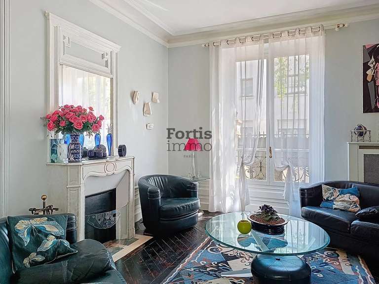 Maison Nogent-sur-Marne - 4 chambres - 144m²