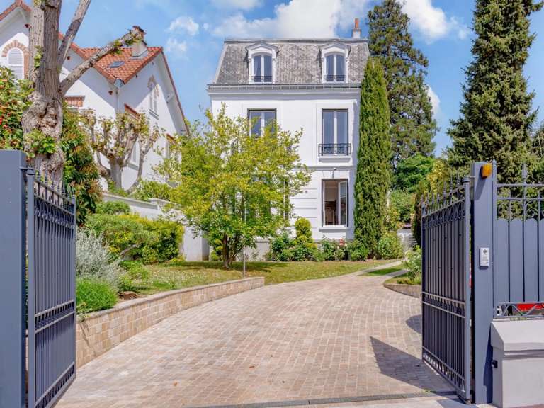 Maison Saint-Cloud - 333m²