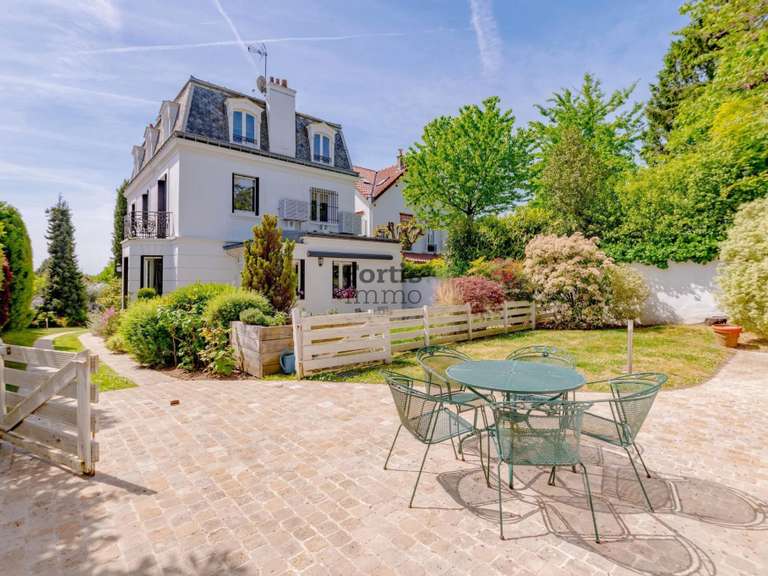 Maison Saint-Cloud - 333m²