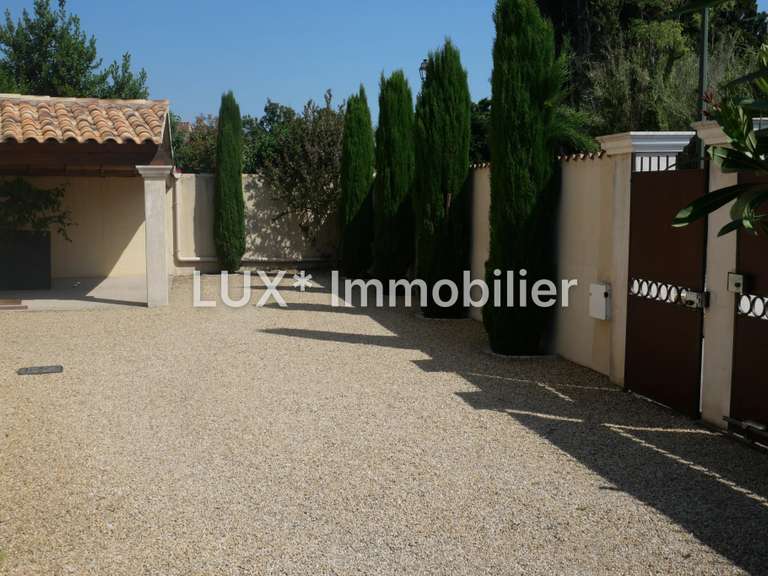Maison Saint-Rémy-de-Provence - 5 chambres - 167m²