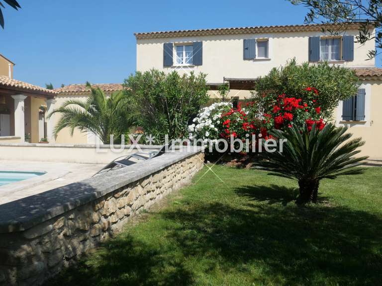 Maison Saint-Rémy-de-Provence - 5 chambres - 167m²