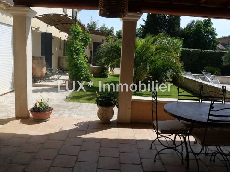 Maison Saint-Rémy-de-Provence - 5 chambres - 167m²