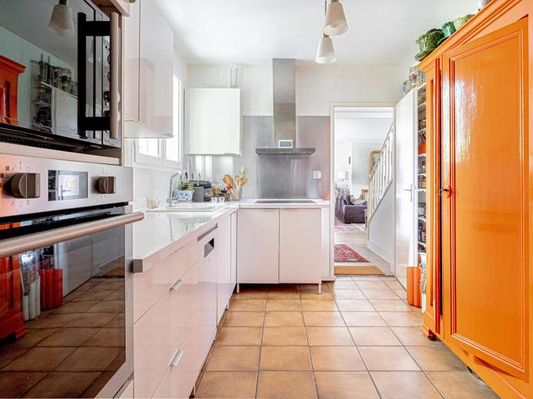 Maison Louveciennes - 6 chambres - 202m²