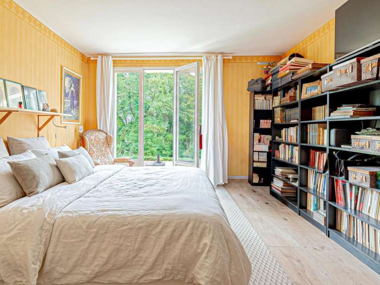 Maison Louveciennes - 6 chambres - 202m²