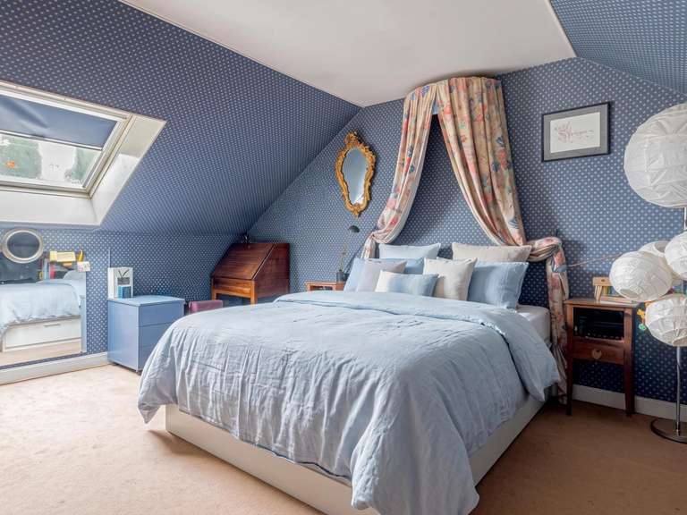 Maison Louveciennes - 6 chambres - 202m²