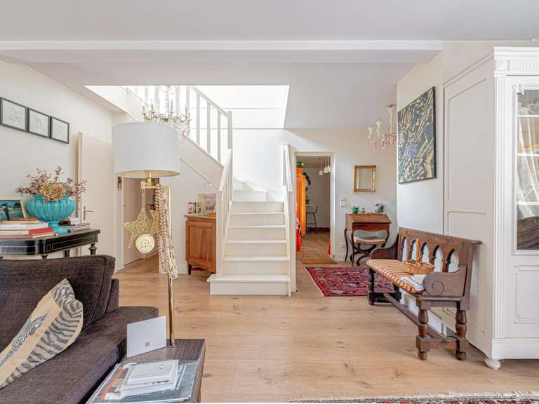 Maison Louveciennes - 6 chambres - 202m²