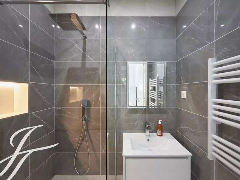 Maison Mougins - 5 chambres - 189m²