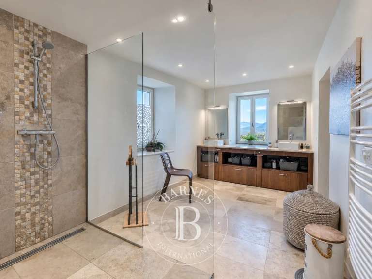 Maison Annecy - 444m²