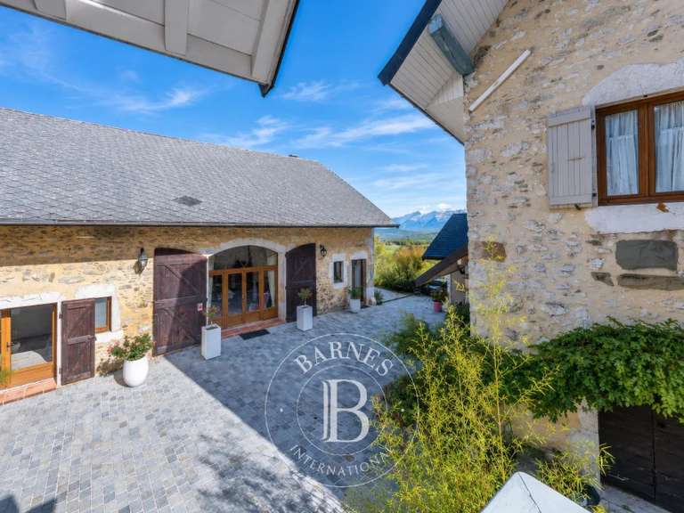 Maison Annecy - 444m²