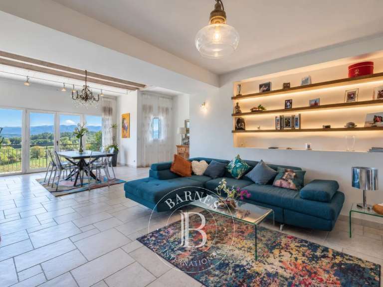 Maison Annecy - 444m²