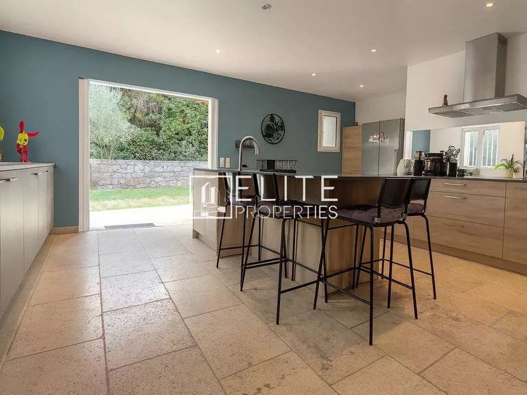 Maison Grasse - 4 chambres - 254m²