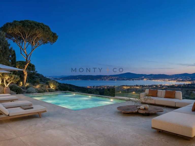 Maison Grimaud - 5 chambres - 358m²