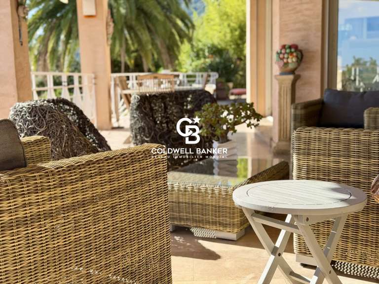 Maison Cavalaire-sur-Mer - 6 chambres - 255m²