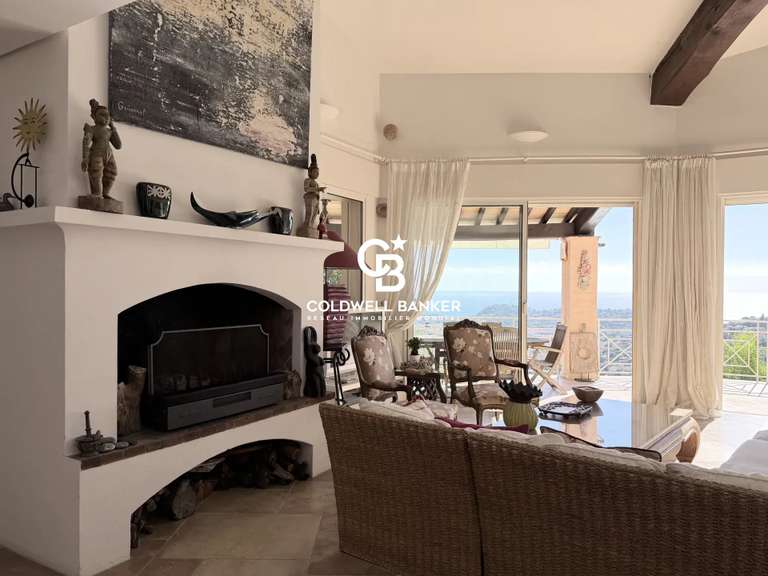 Maison Cavalaire-sur-Mer - 6 chambres - 255m²