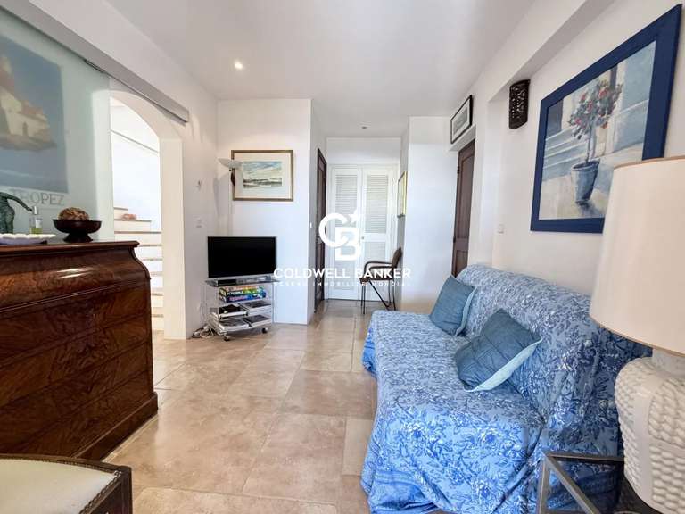 Maison Cavalaire-sur-Mer - 6 chambres - 255m²