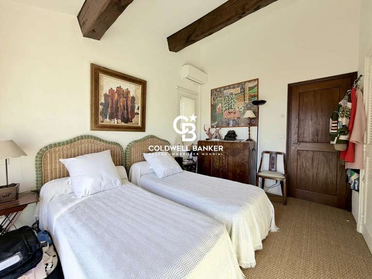 Maison Cavalaire-sur-Mer - 6 chambres - 255m²