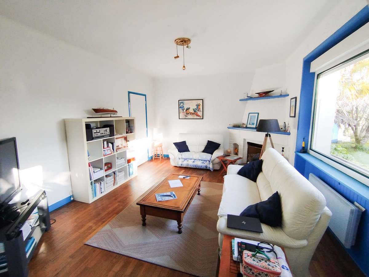 House Arzon