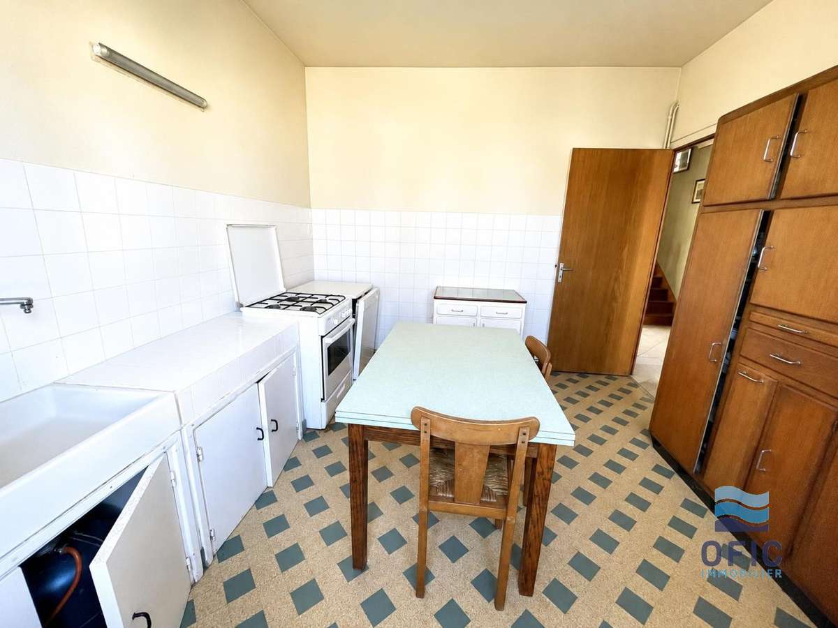 House Arzon