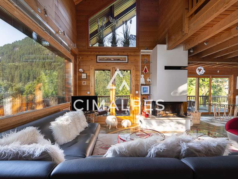 Maison Saint-Chaffrey - 5 chambres - 502m²