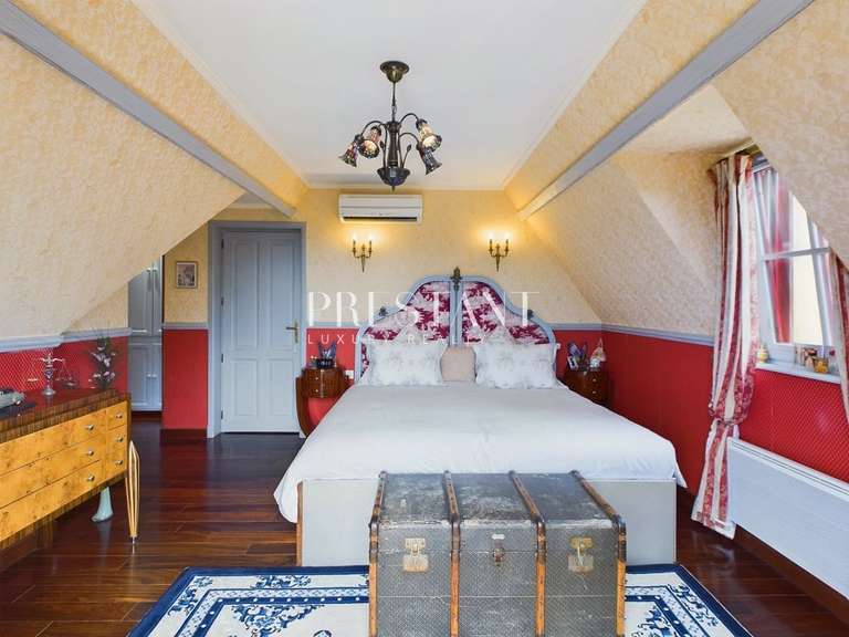 House Castelnaud-la-Chapelle - 6 bedrooms - 340m²