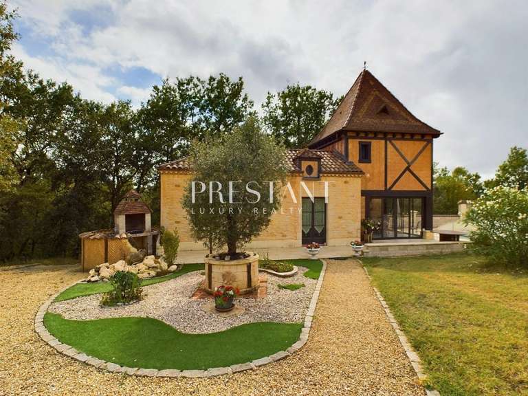 House Castelnaud-la-Chapelle - 6 bedrooms - 340m²