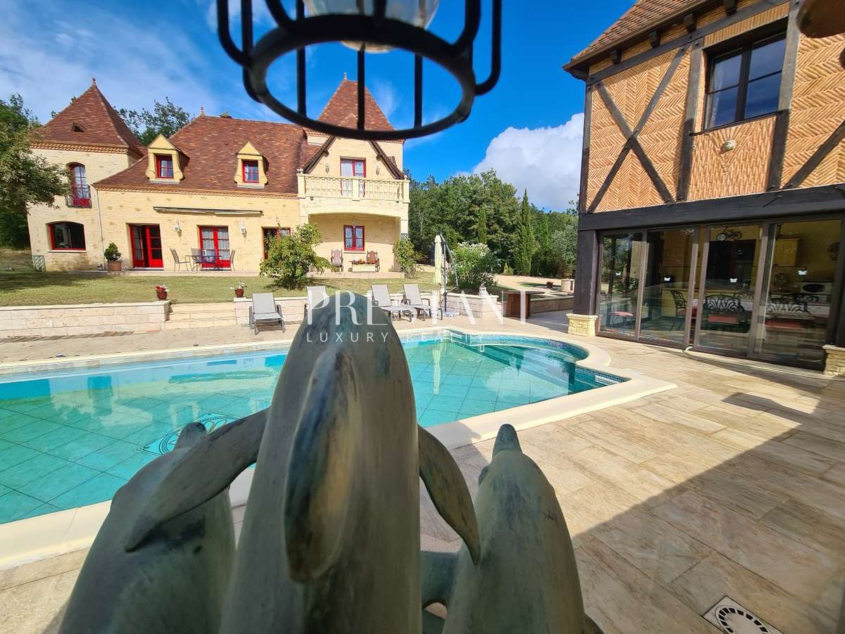 House Castelnaud-la-Chapelle