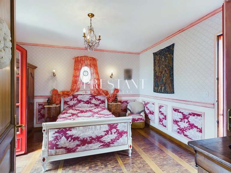 House Castelnaud-la-Chapelle - 6 bedrooms - 340m²