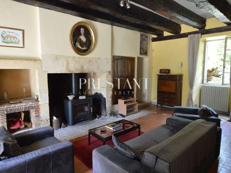 House Journiac - 6 bedrooms - 246m²