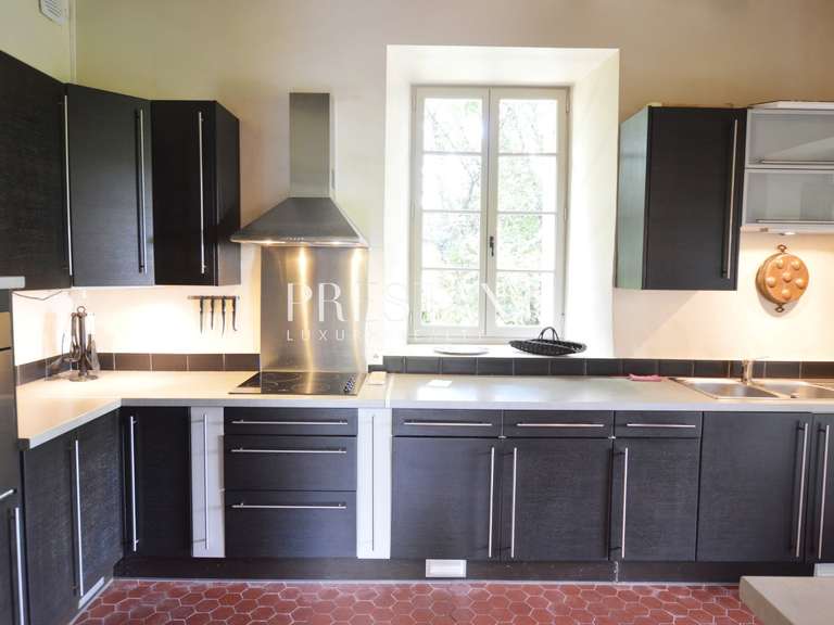 House Journiac - 6 bedrooms - 246m²