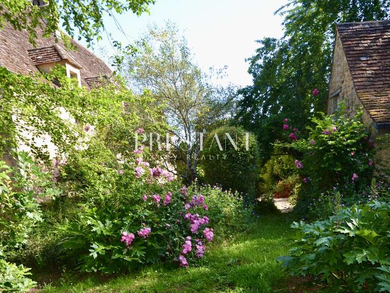 House Journiac - 6 bedrooms - 246m²