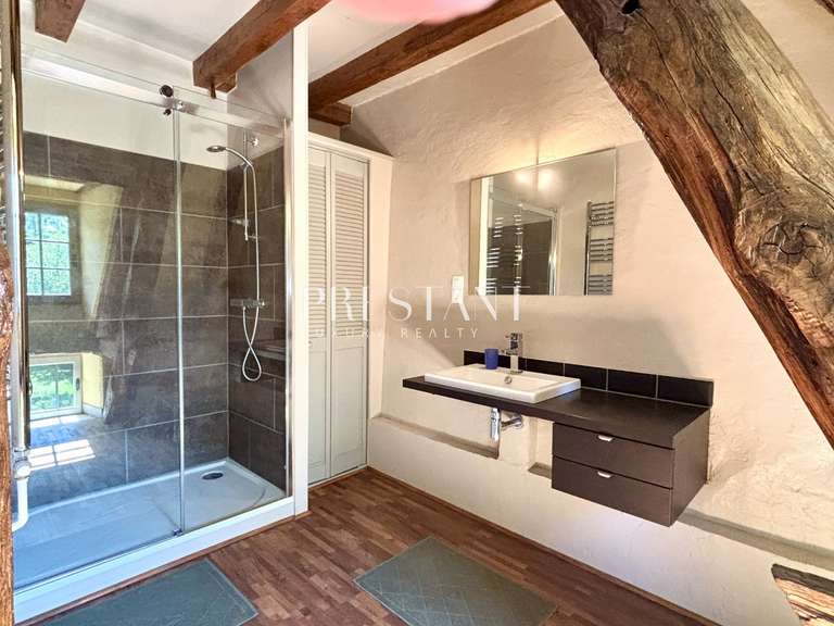 House Journiac - 6 bedrooms - 246m²