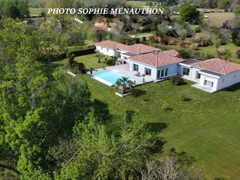 House Dax - 5 bedrooms - 266m²