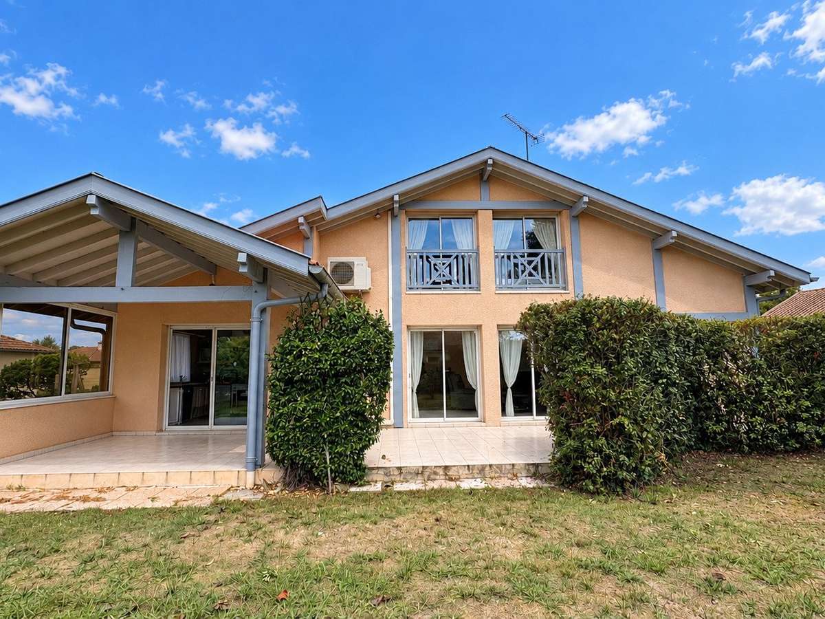 Maison Tosse