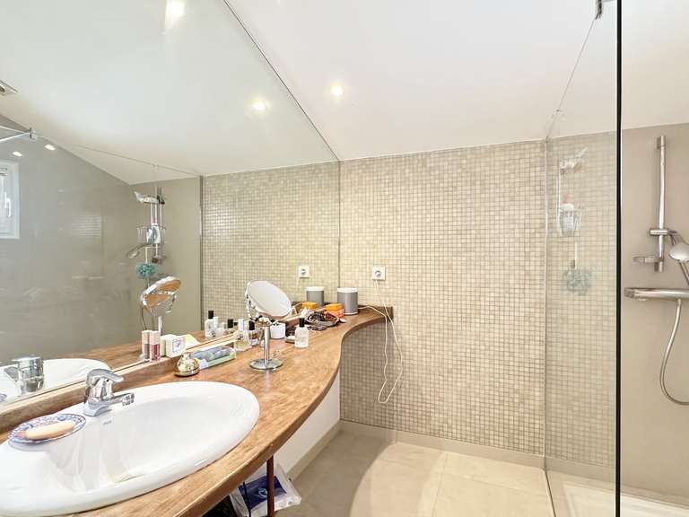 Maison Biarritz - 6 chambres - 221m²