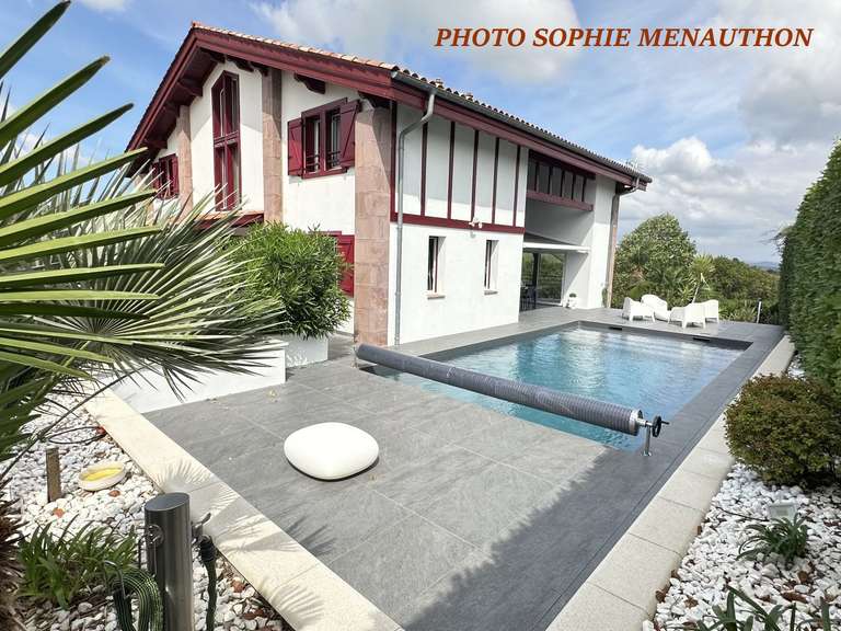 Maison Bayonne - 4 chambres - 220m²