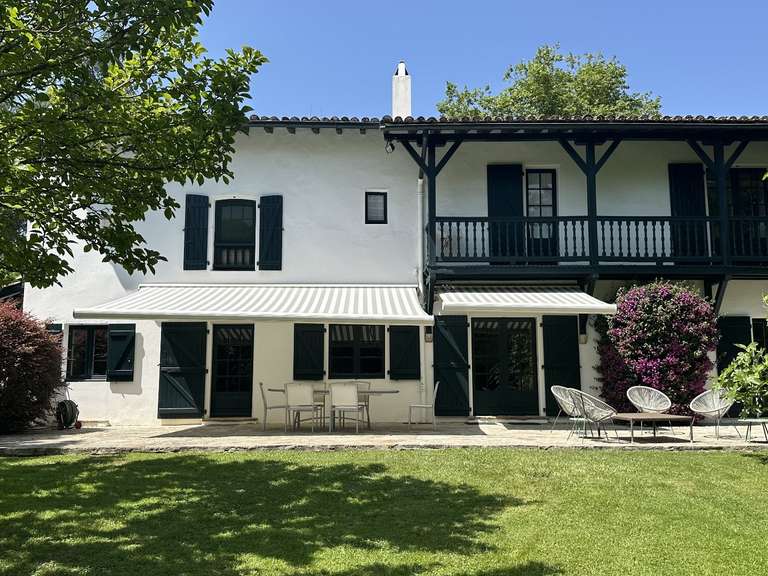 Maison Biarritz - 7 chambres - 450m²