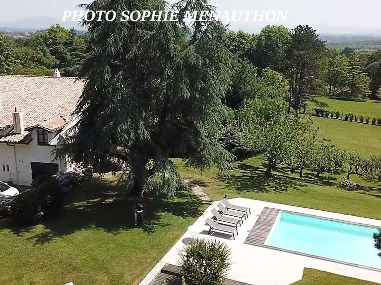 Maison Biarritz - 7 chambres - 450m²