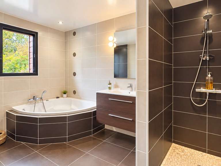 Maison Saint-Paul-lès-Dax - 4 chambres - 210m²