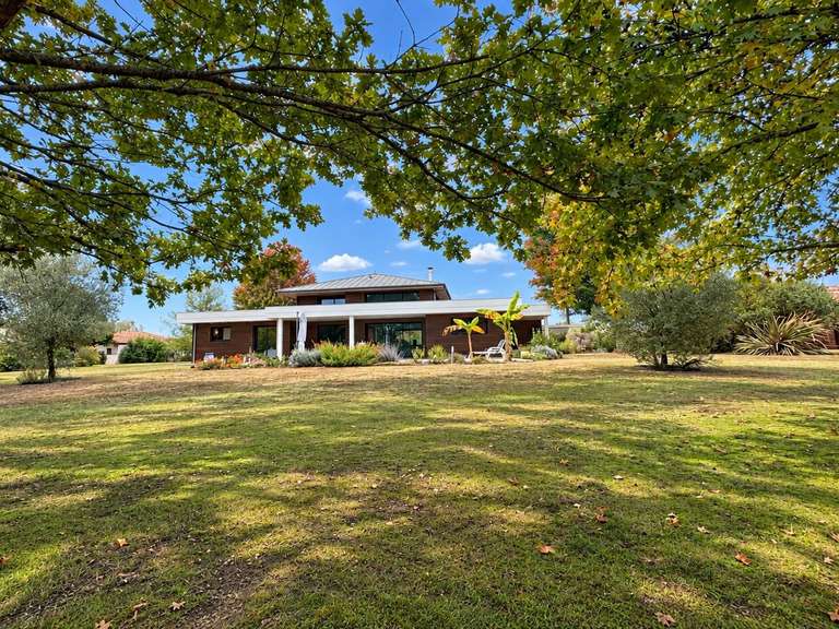 Maison Saint-Paul-lès-Dax - 4 chambres - 210m²