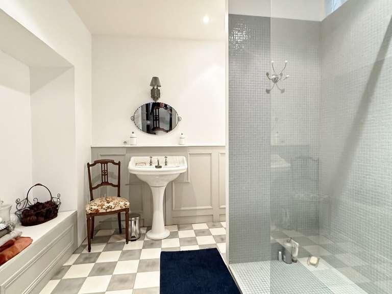 Maison Peyrehorade - 5 chambres - 375m²