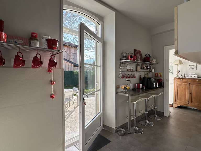 Maison Saint-Martin-de-Seignanx - 6 chambres - 270m²