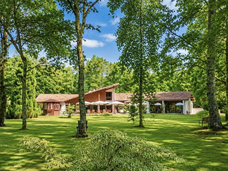 Maison Saint-Paul-lès-Dax - 6 chambres - 350m²