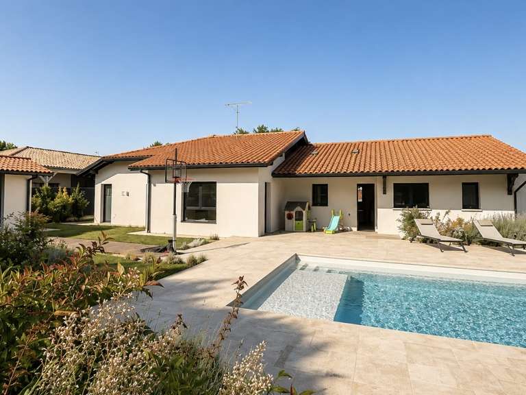 Maison Mées - 3 chambres - 156m²