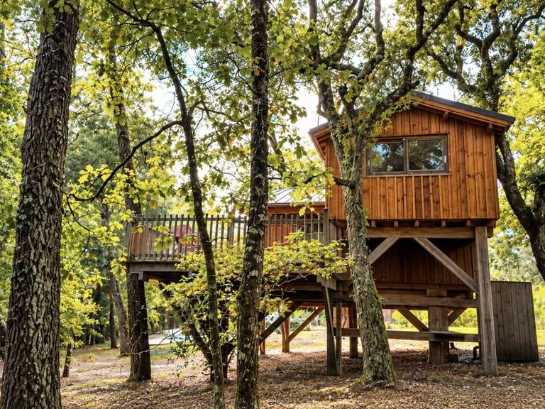 Maison Messanges - 6 chambres - 282m²
