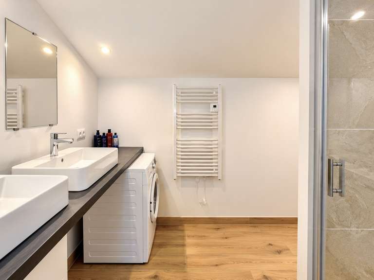 Maison Messanges - 6 chambres - 282m²
